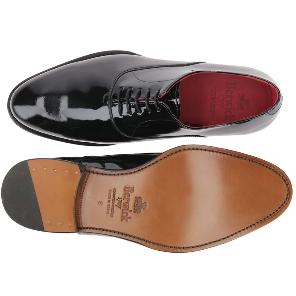 k_charol_schwarz_2.webp Berwick 1707 Oxford^3053-K1 CHAROL SCHWARZ