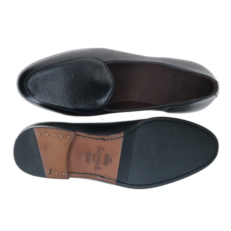 t_ciervo_schwarz_2.webp Berwick 1707 Loafer | Blake Stitch^4950-T01 CIERVO SCHWARZ